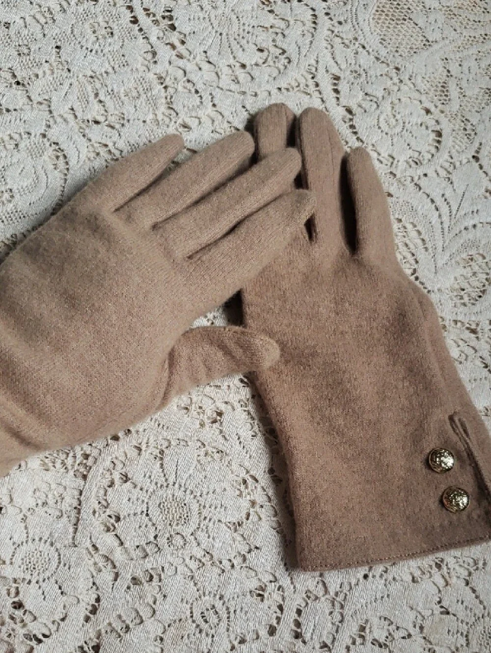 Ralph Lauren Taupe Wool-Blend Button Cuff Gloves